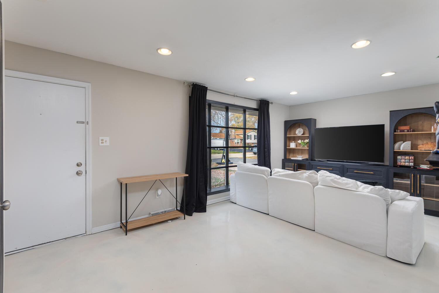 207 Diana Street, Shorewood, IL 60404