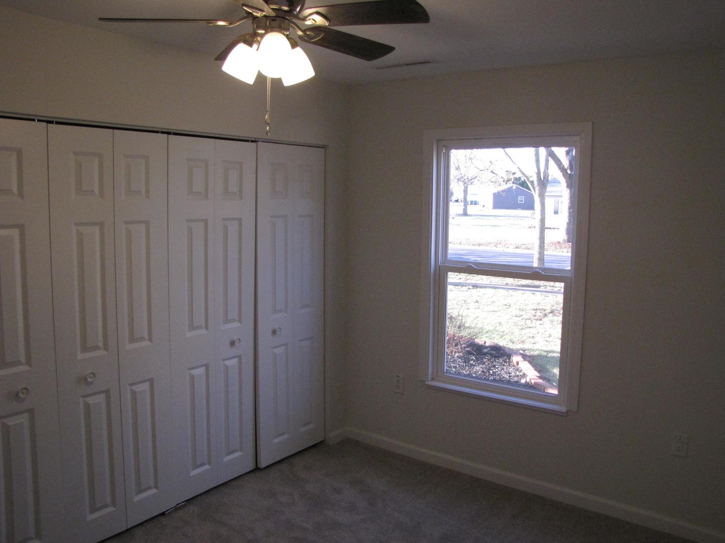 1212 E Pennsylvania Avenue, Urbana, IL 61801