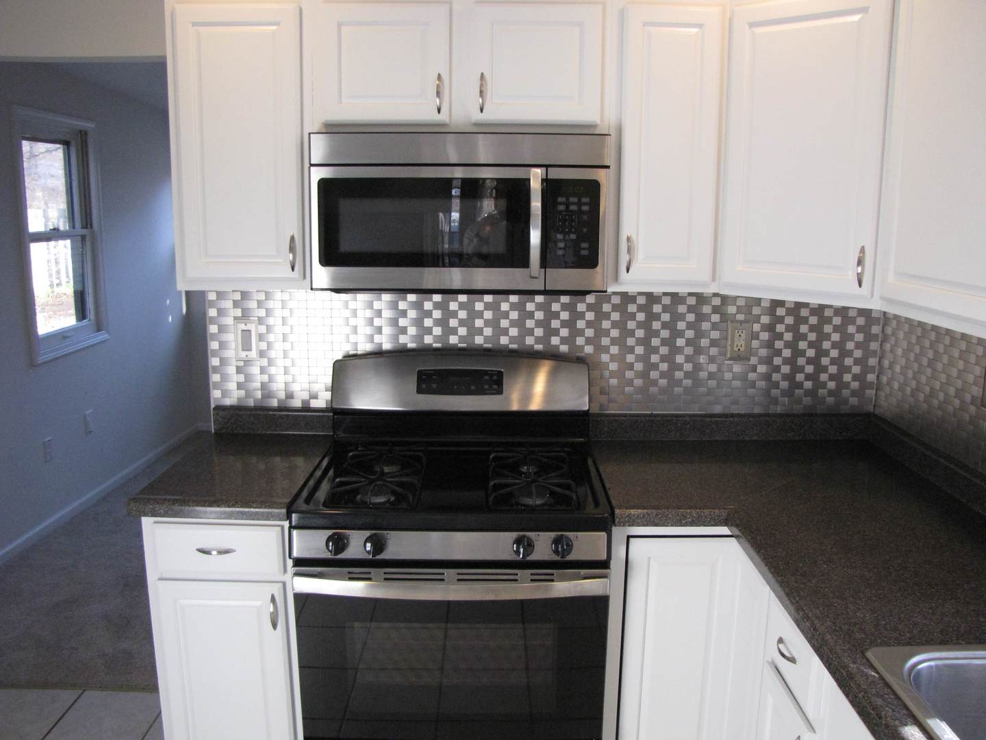 1212 E Pennsylvania Avenue, Urbana, IL 61801