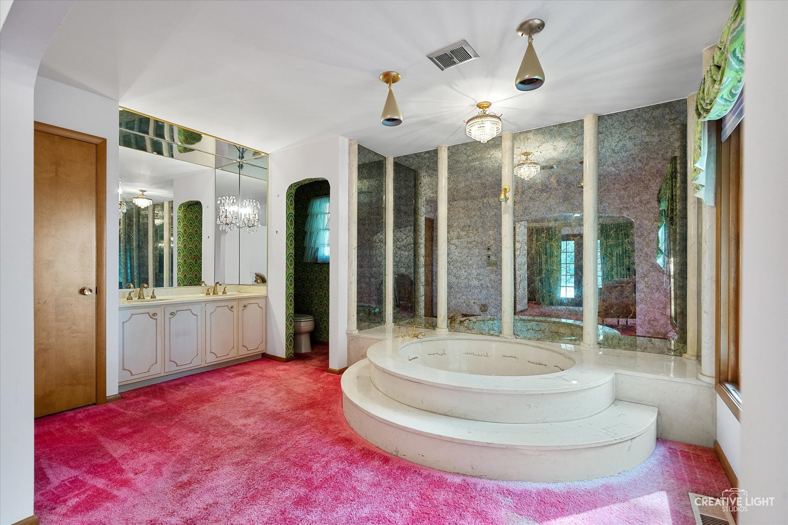 16323 Griswold Springs Road, Plano, IL 60545