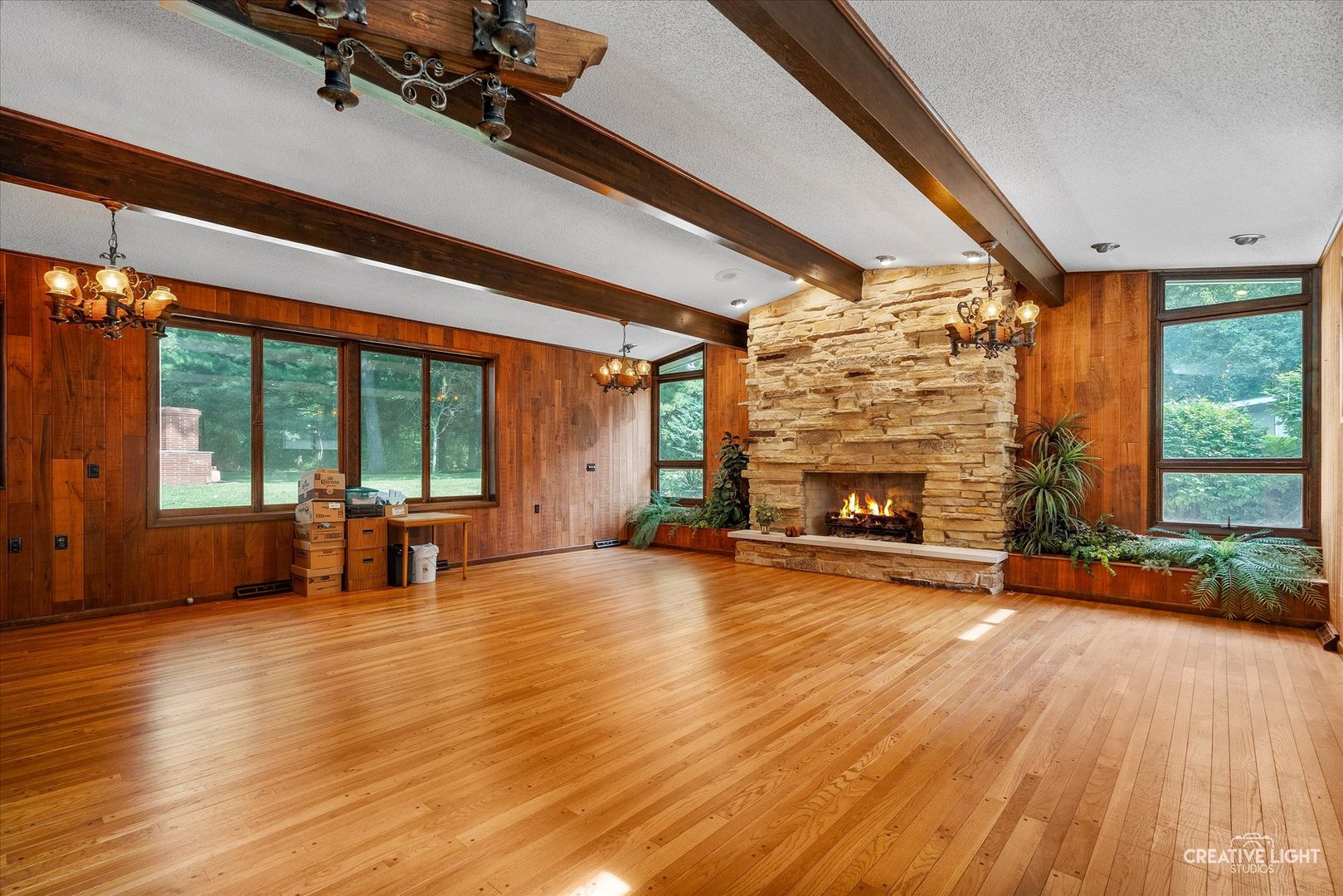 16323 Griswold Springs Road, Plano, IL 60545