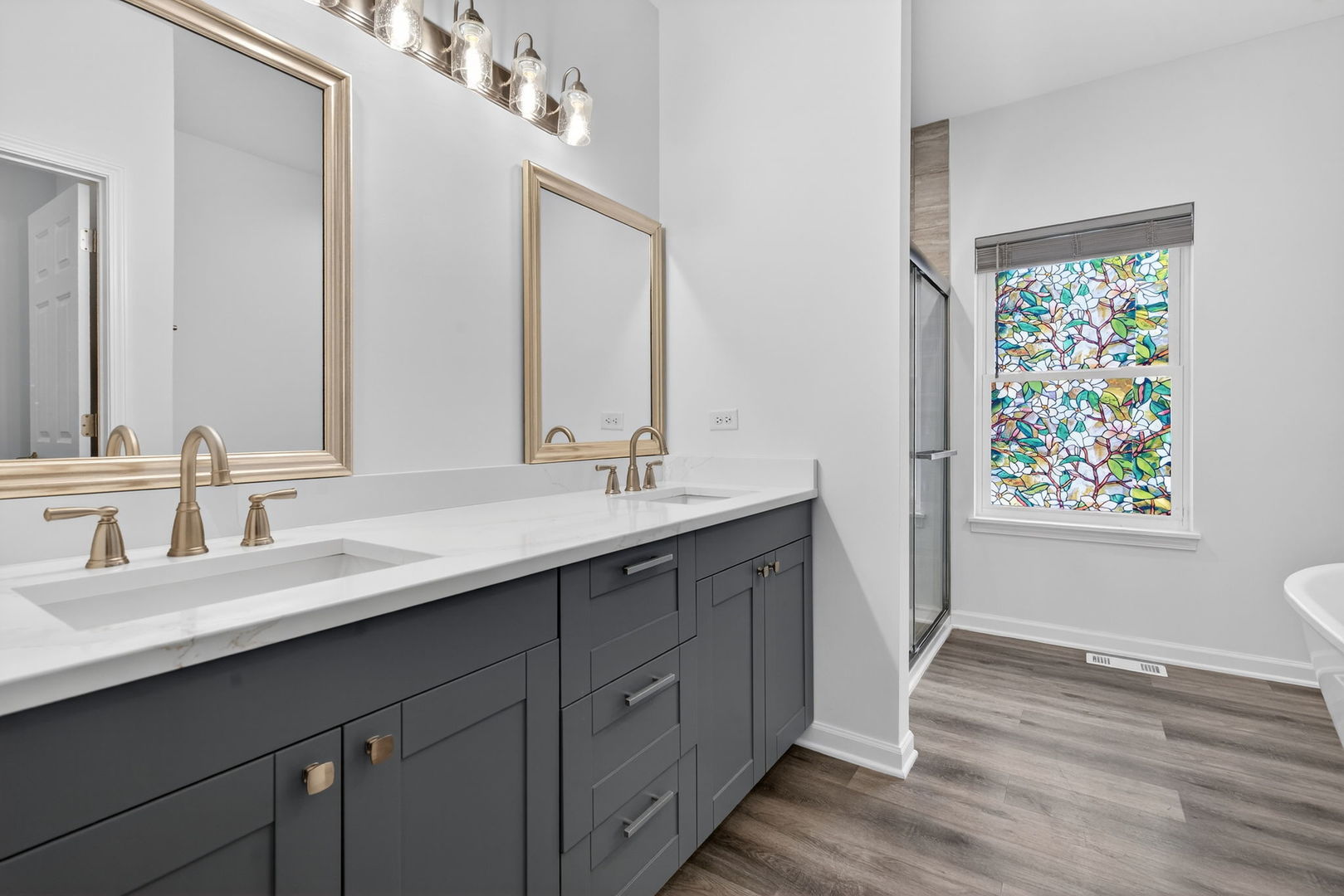 20929 Lakewoods Lane, Shorewood, IL 60404