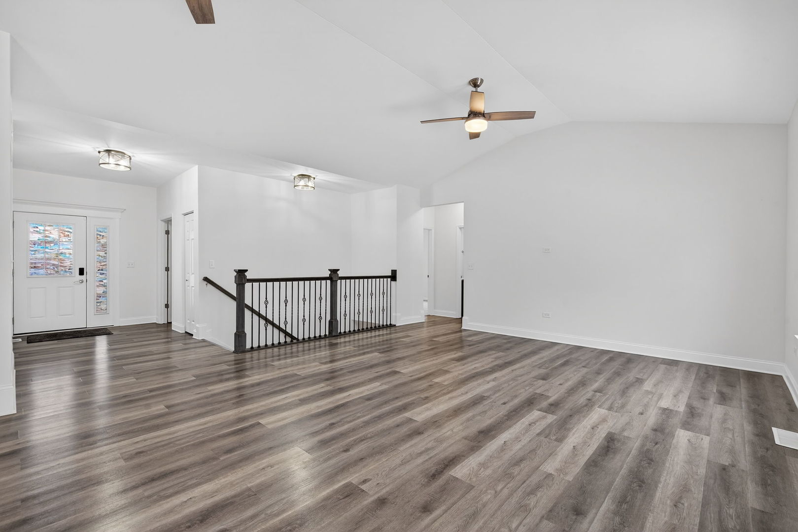 20929 Lakewoods Lane, Shorewood, IL 60404