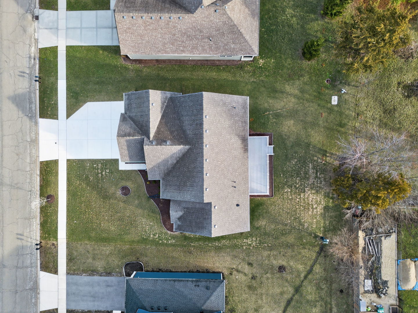 20929 Lakewoods Lane, Shorewood, IL 60404