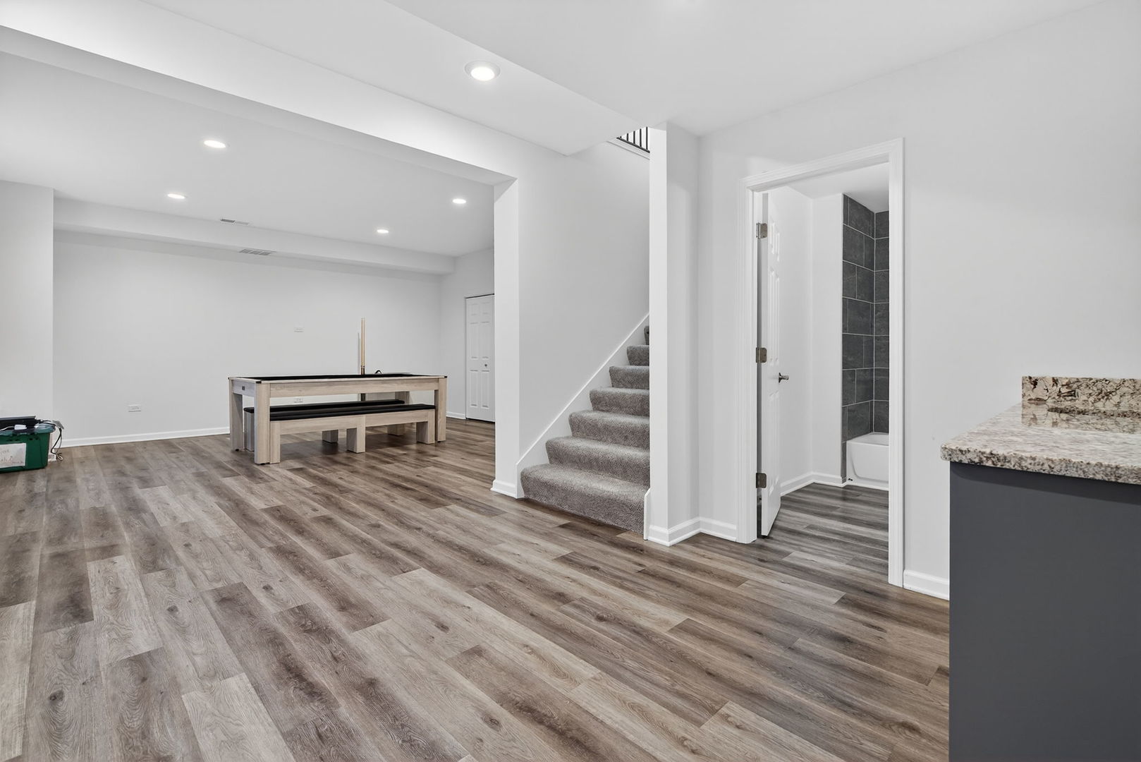 20929 Lakewoods Lane, Shorewood, IL 60404