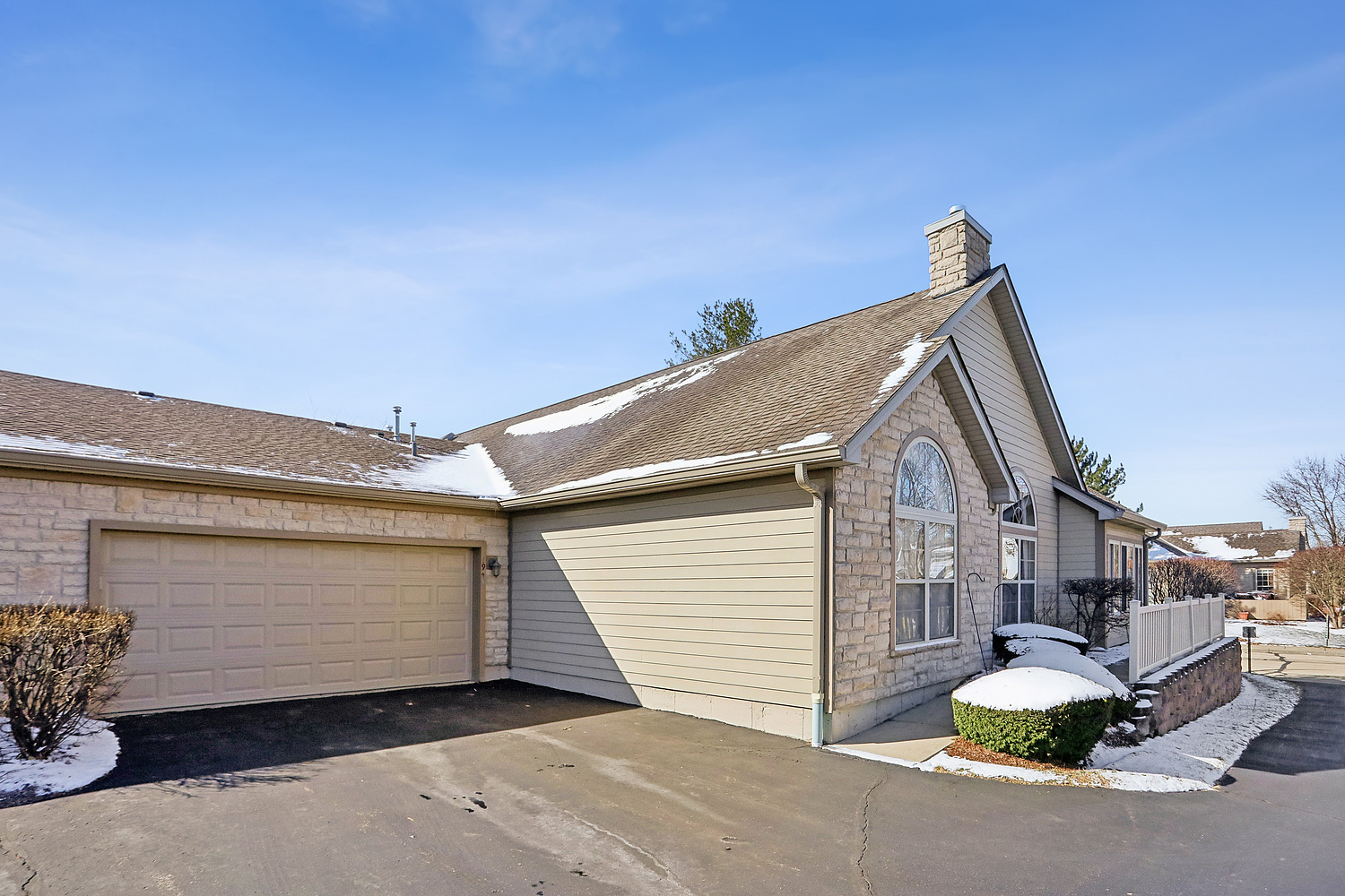 1944 Timbers Edge Circle, Joliet, IL 60431