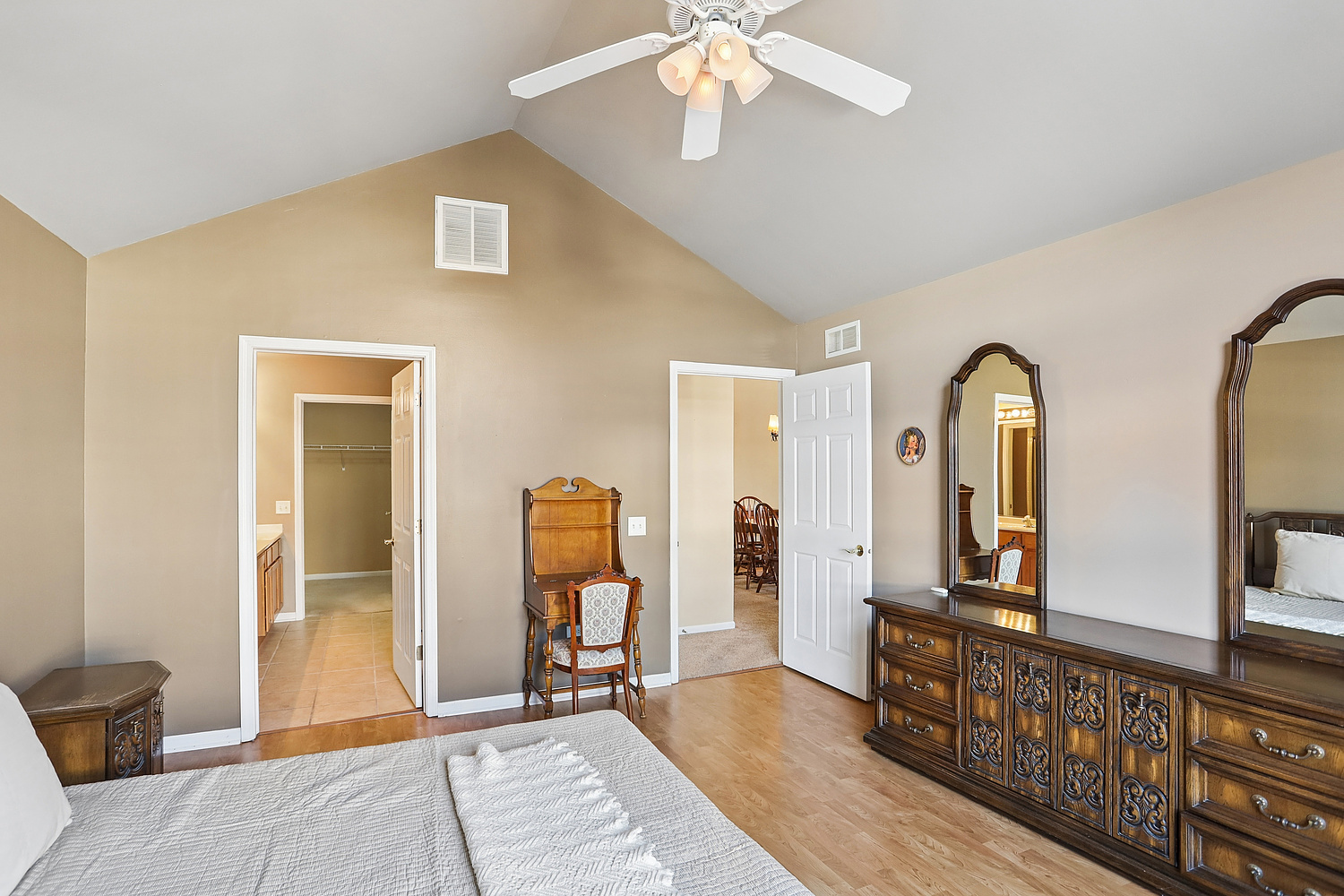 1944 Timbers Edge Circle, Joliet, IL 60431