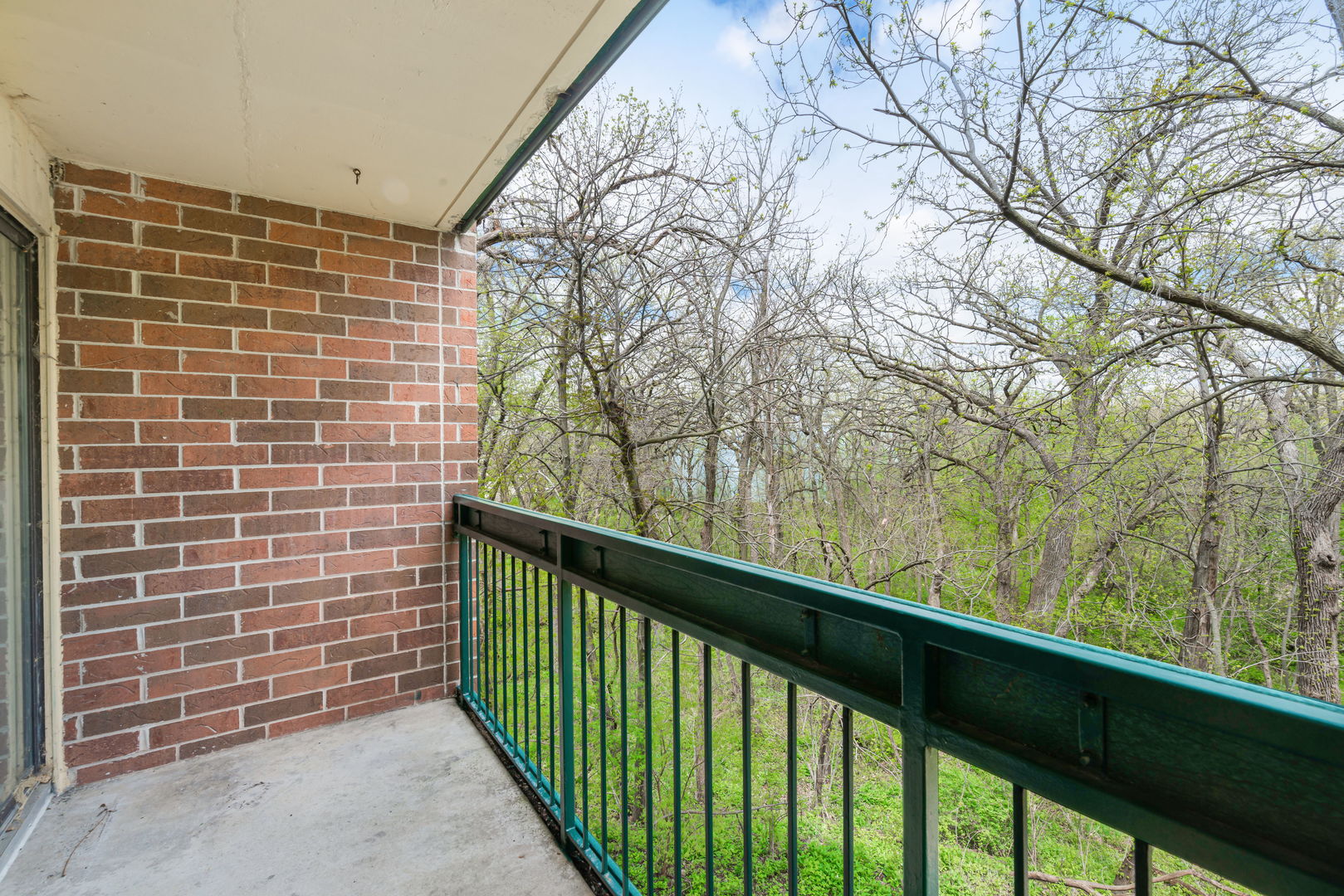 1840 Huntington Boulevard #203, Hoffman Estates, IL 60169