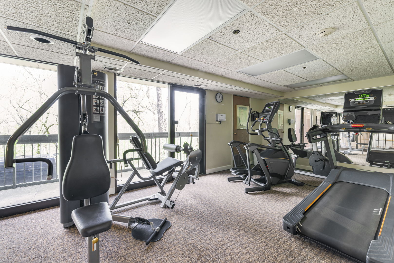 1840 Huntington Boulevard #203, Hoffman Estates, IL 60169