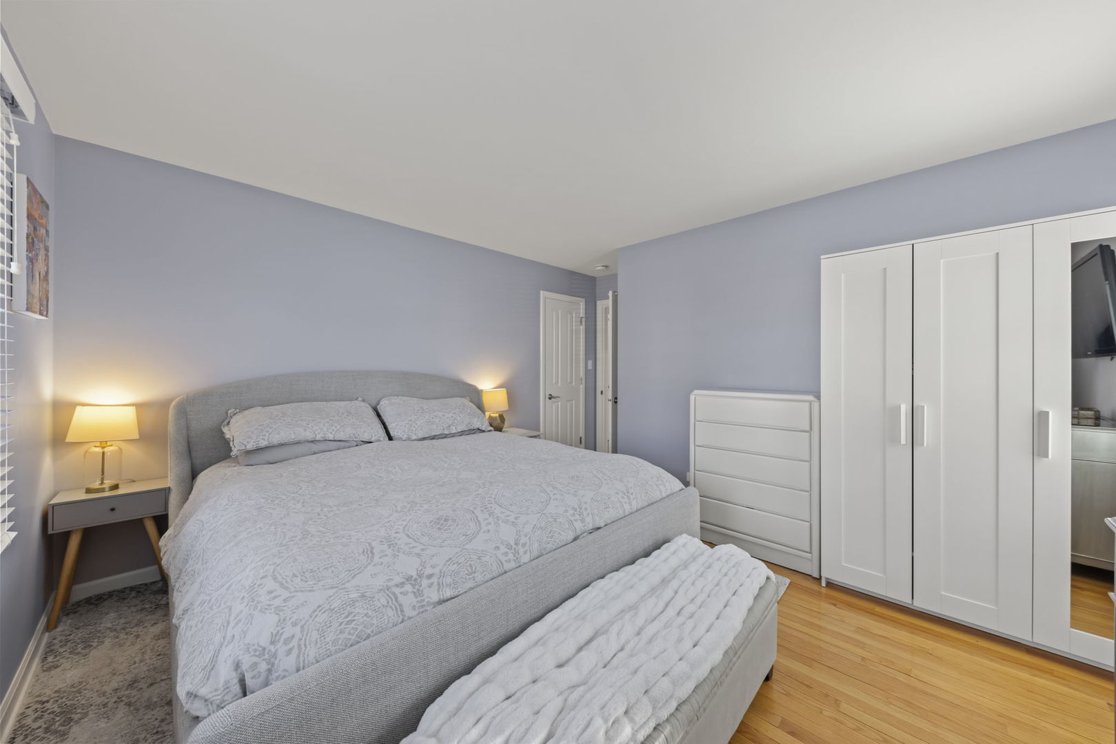 151 East Road, Glen Ellyn, IL 60137