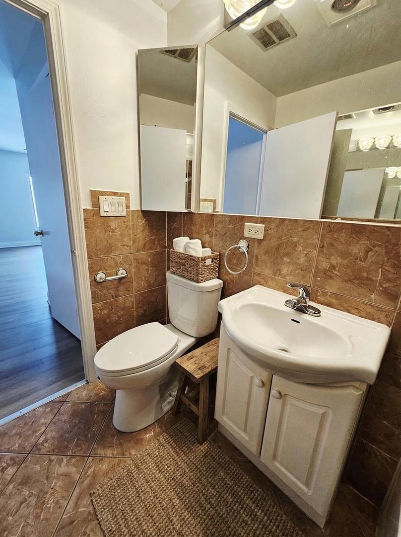 1550 Sandpebble Drive #210, Wheeling, IL 60090