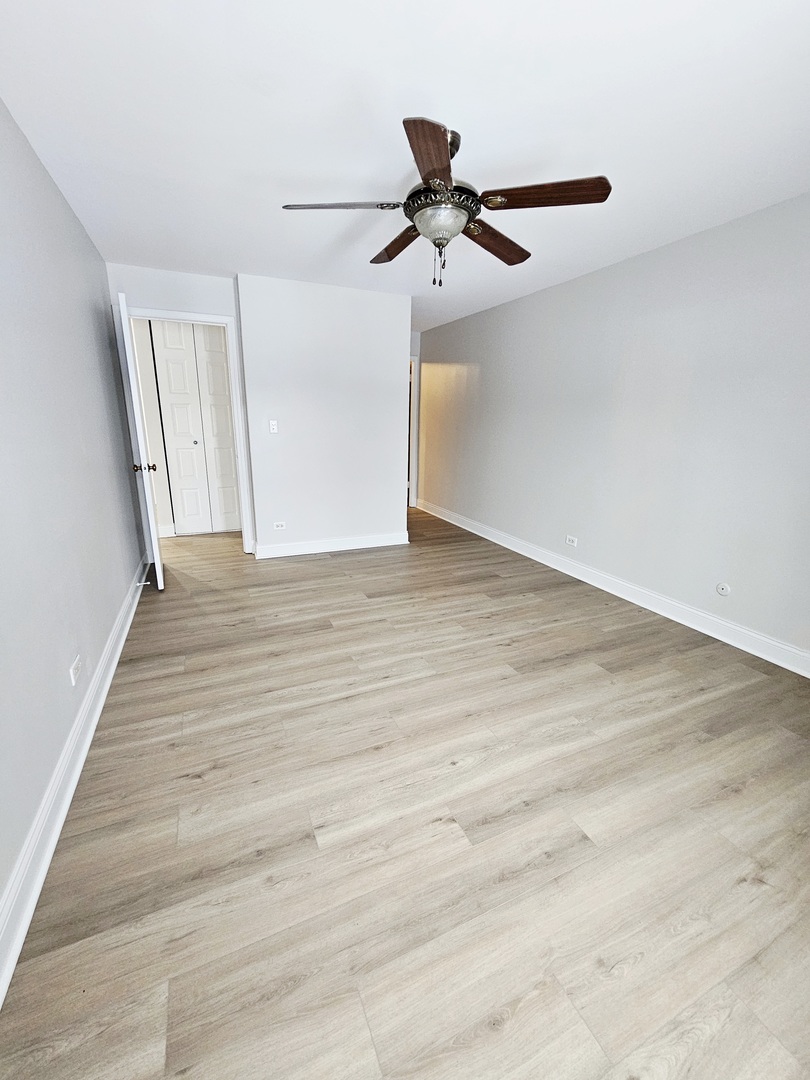 1550 Sandpebble Drive #210, Wheeling, IL 60090