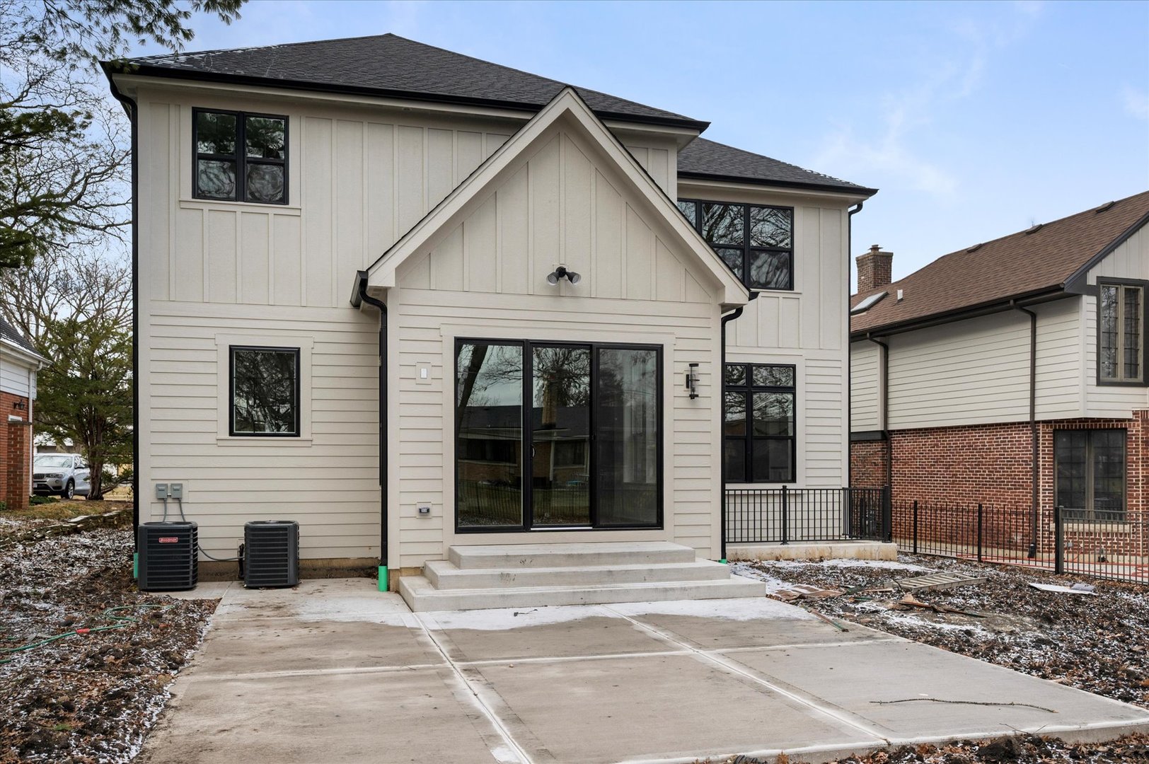 964 S Hillside Avenue, Elmhurst, IL 60126
