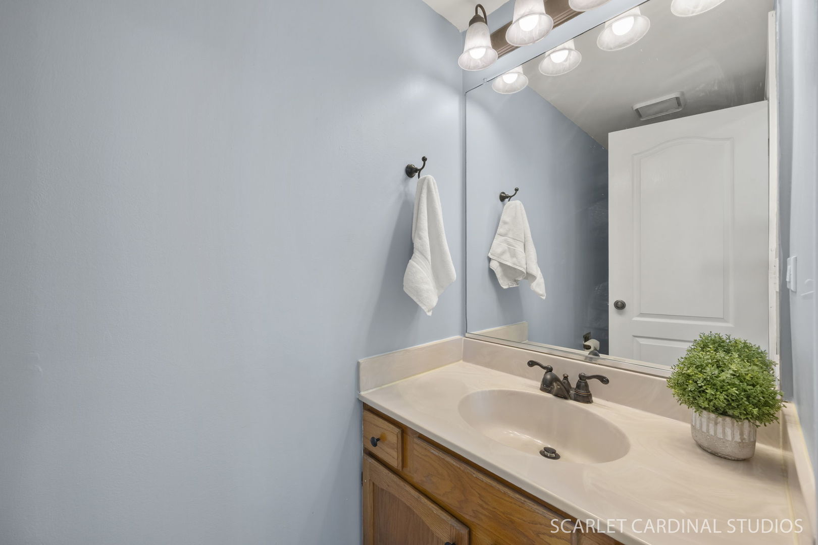 Downers Grove, IL 60516