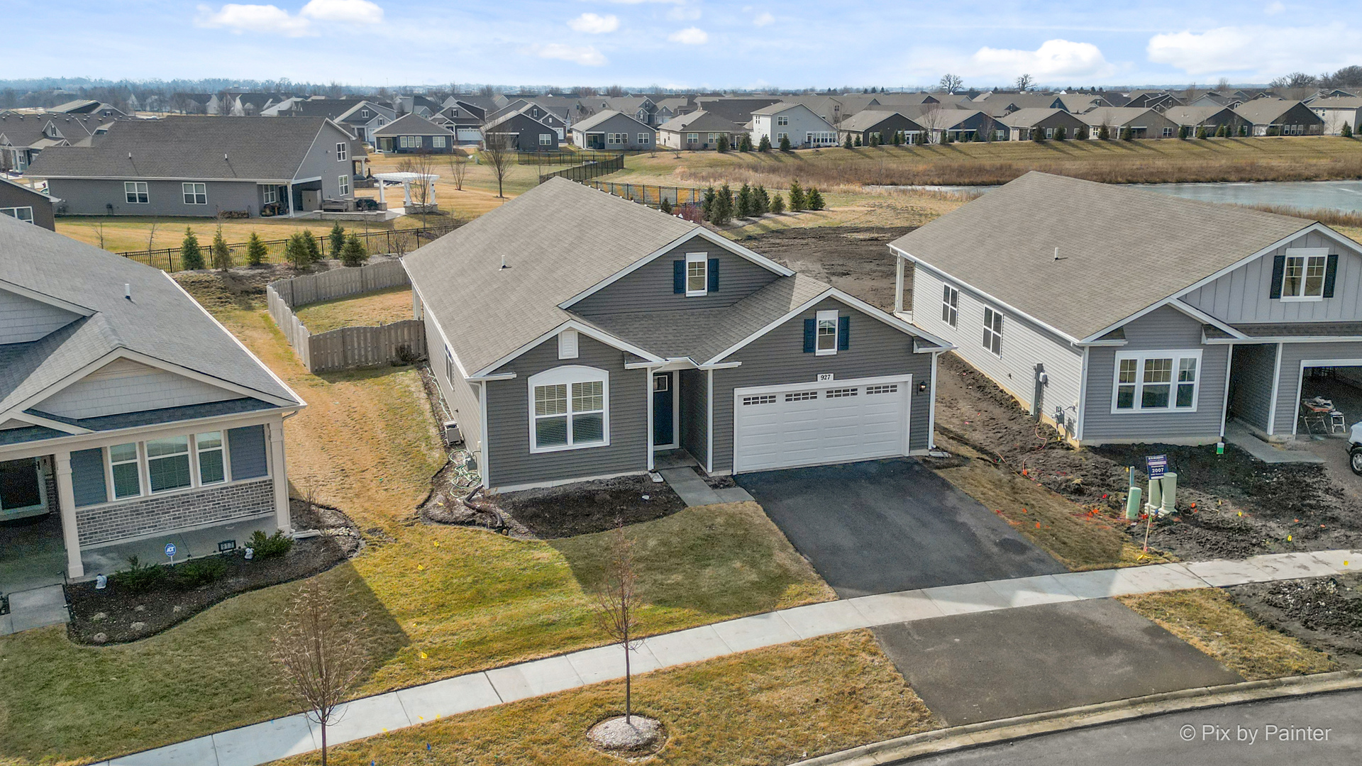 927 Plateau Drive, Pingree Grove, IL 60140