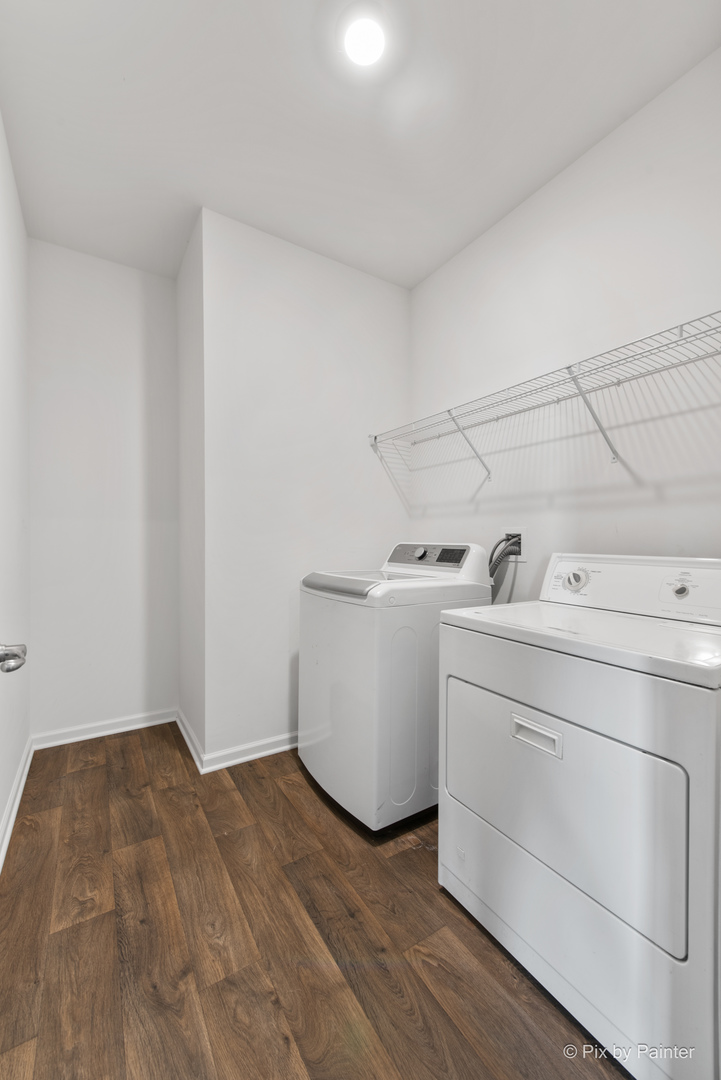 927 Plateau Drive, Pingree Grove, IL 60140