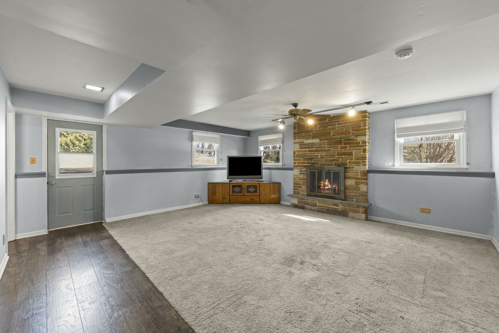 706 Crest Lane, Lisle, IL 60532