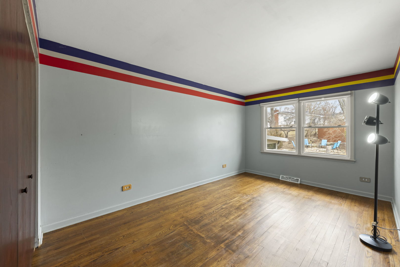 706 Crest Lane, Lisle, IL 60532