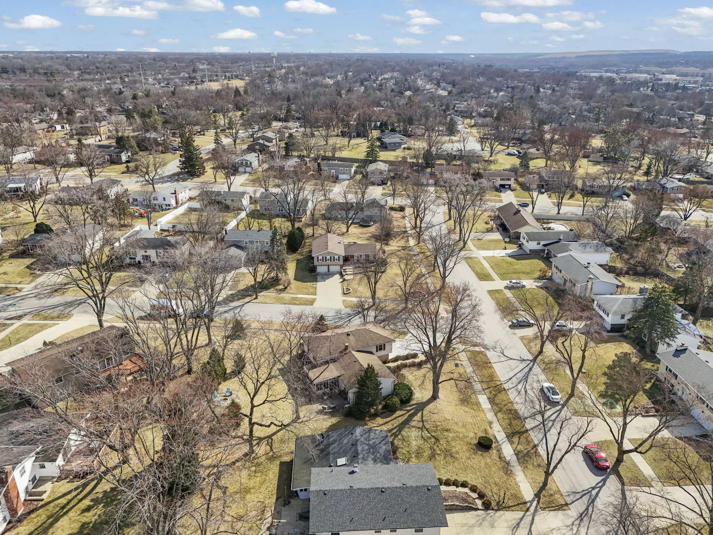 706 Crest Lane, Lisle, IL 60532