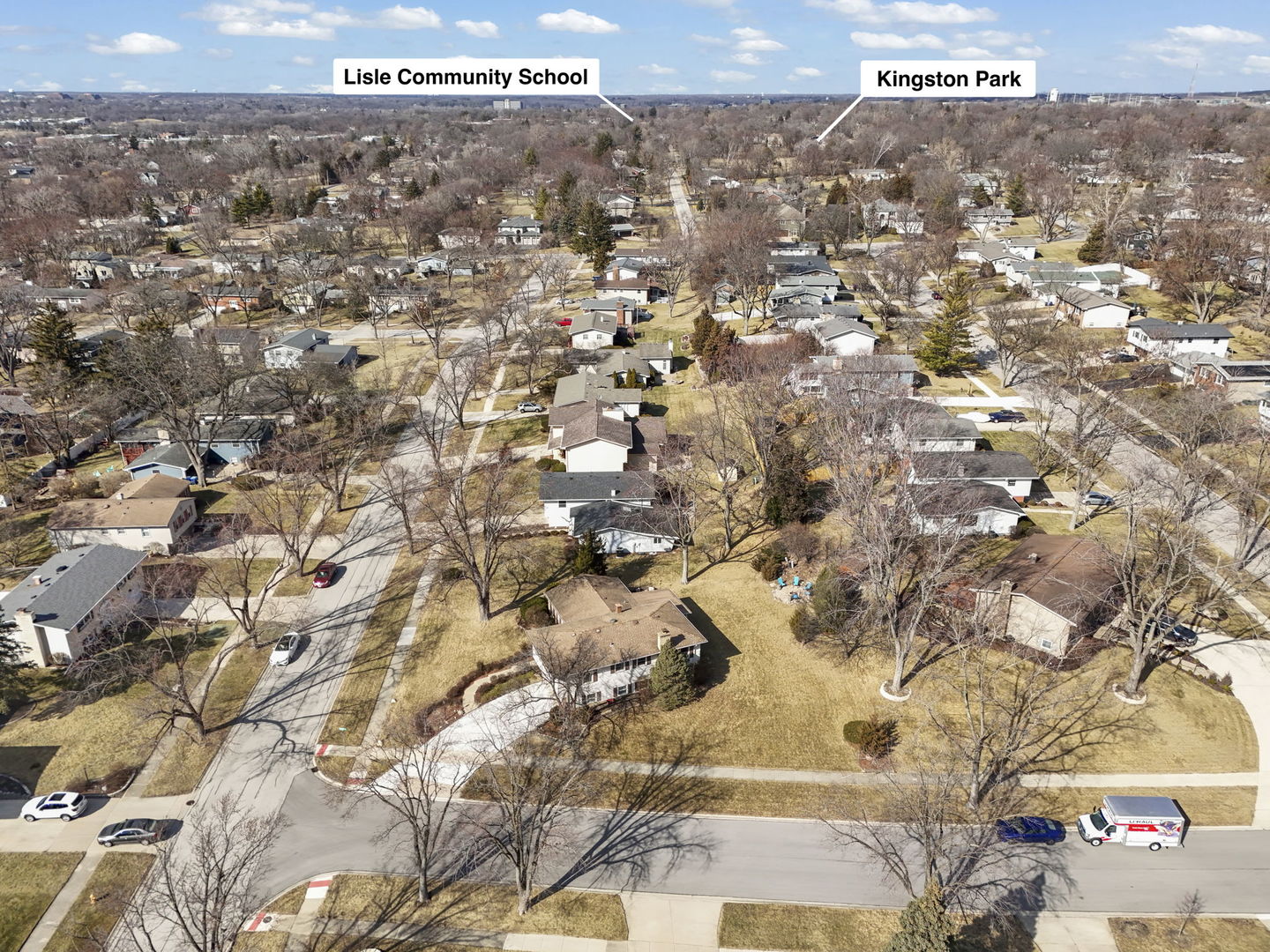 706 Crest Lane, Lisle, IL 60532