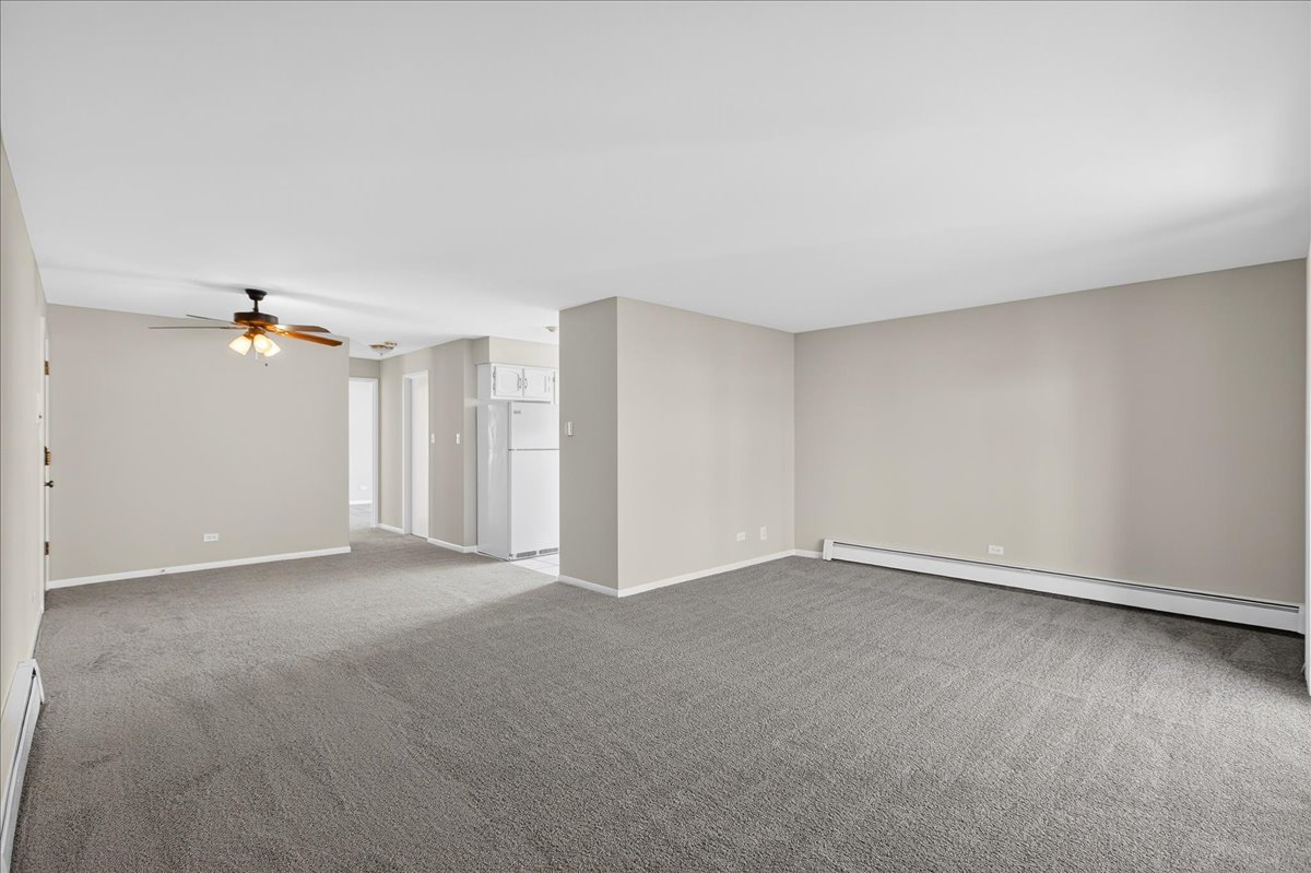 604 W 65th Street #4, Westmont, IL 60559