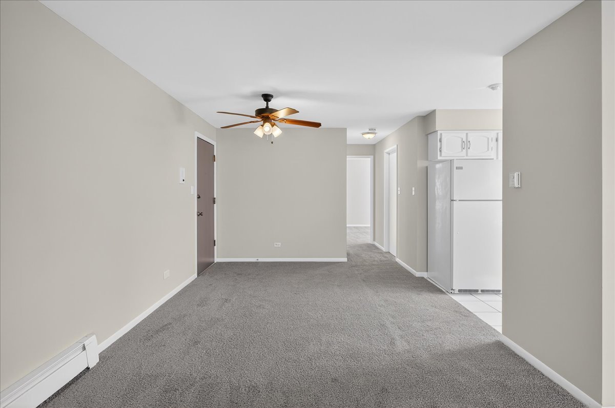 604 W 65th Street #4, Westmont, IL 60559