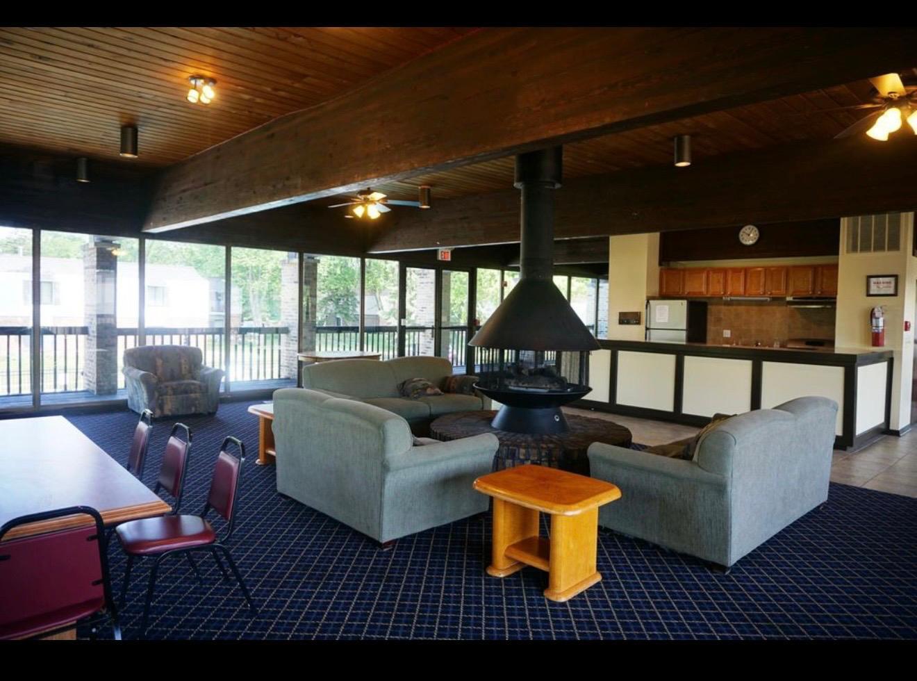 7400 Grand Avenue #A-103, Downers Grove, IL 60516