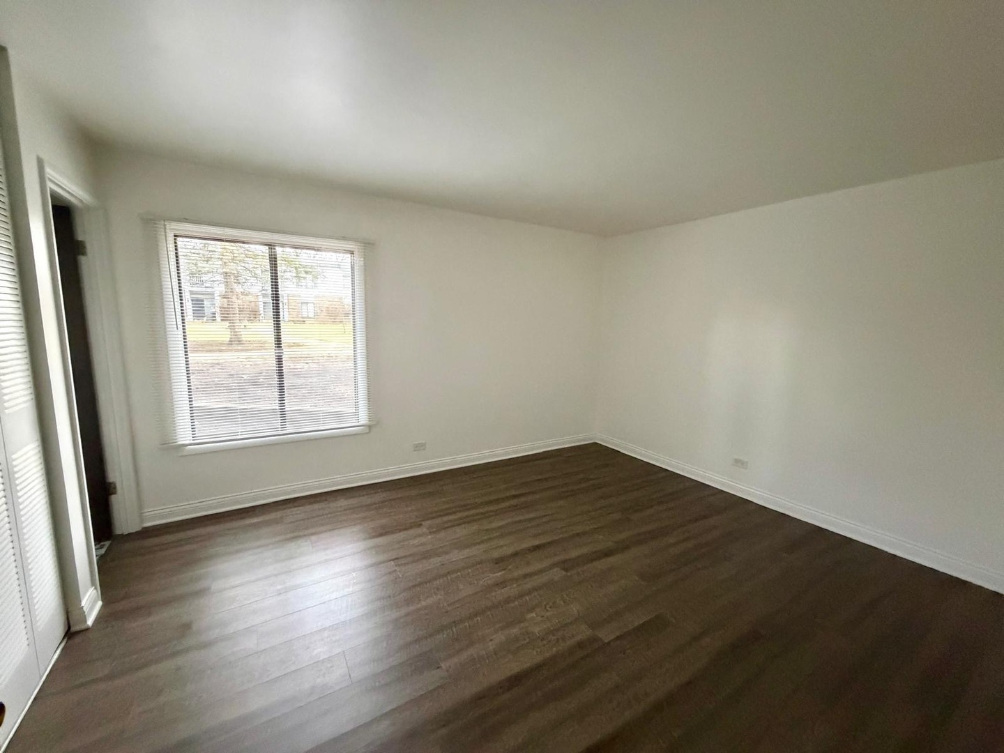 7400 Grand Avenue #A-103, Downers Grove, IL 60516