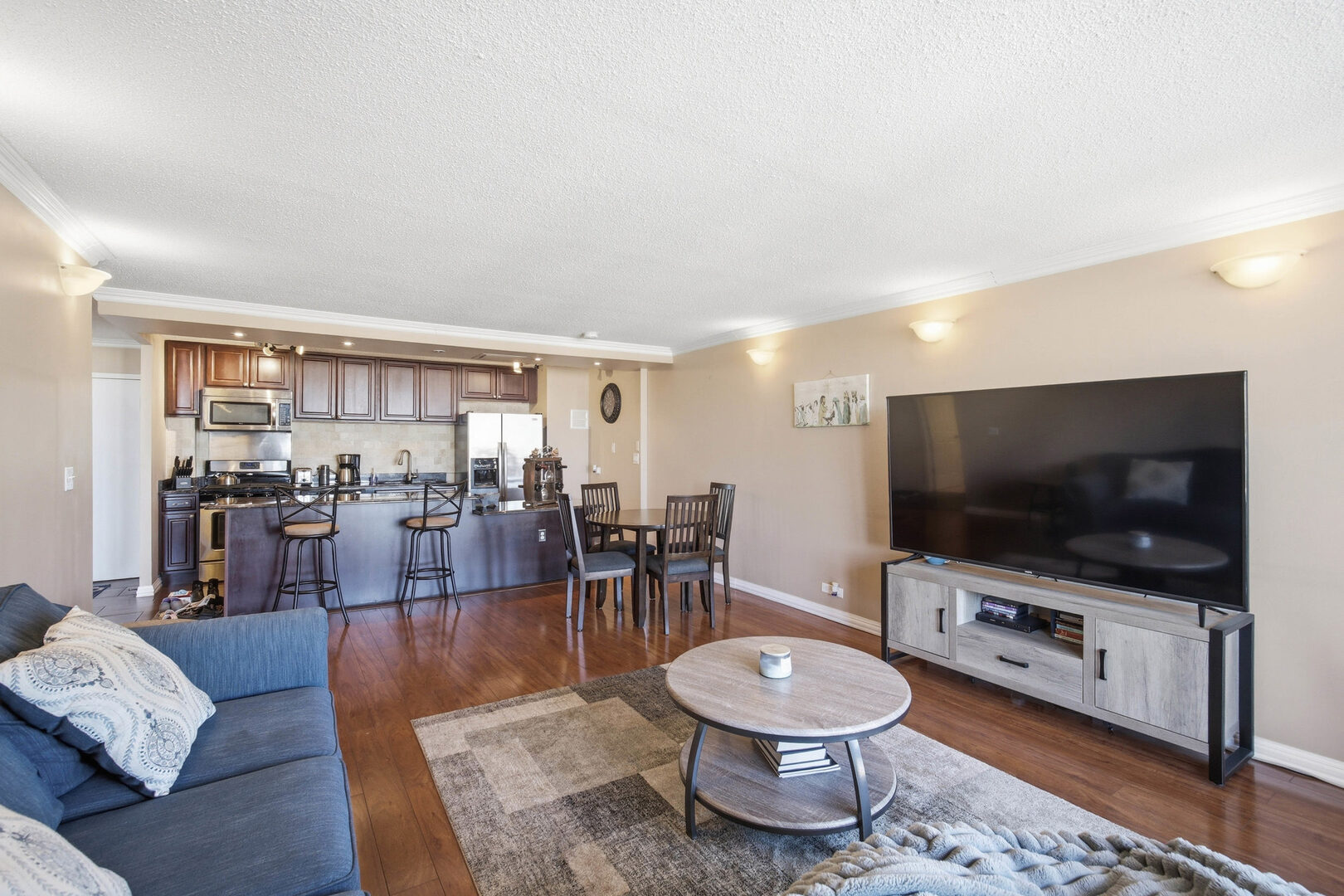 2200 S Stewart Avenue #3J, Lombard, IL 60148