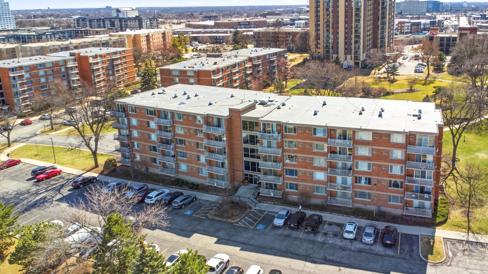 2200 S Stewart Avenue #3J, Lombard, IL 60148