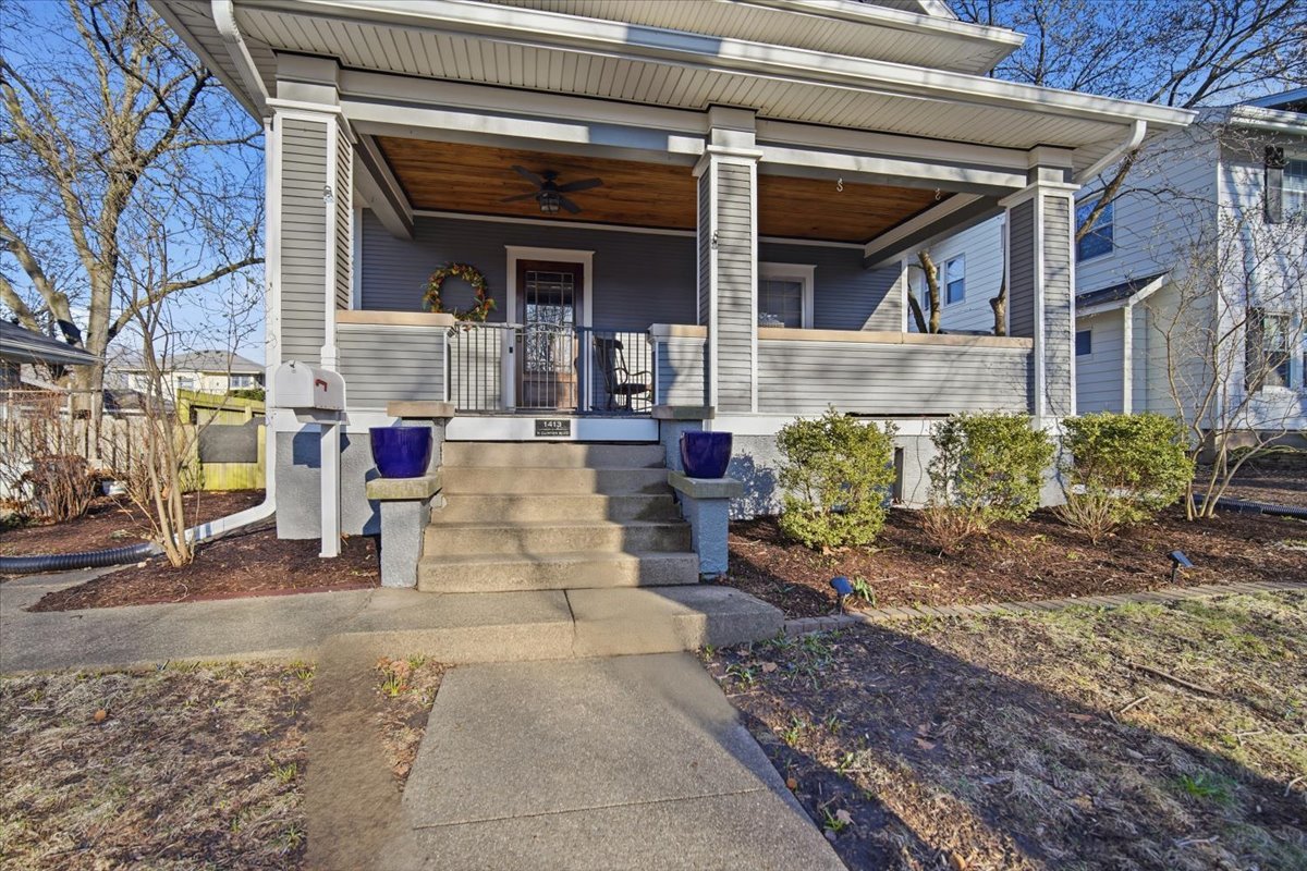 1413 N Clinton Boulevard, Bloomington, IL 61701