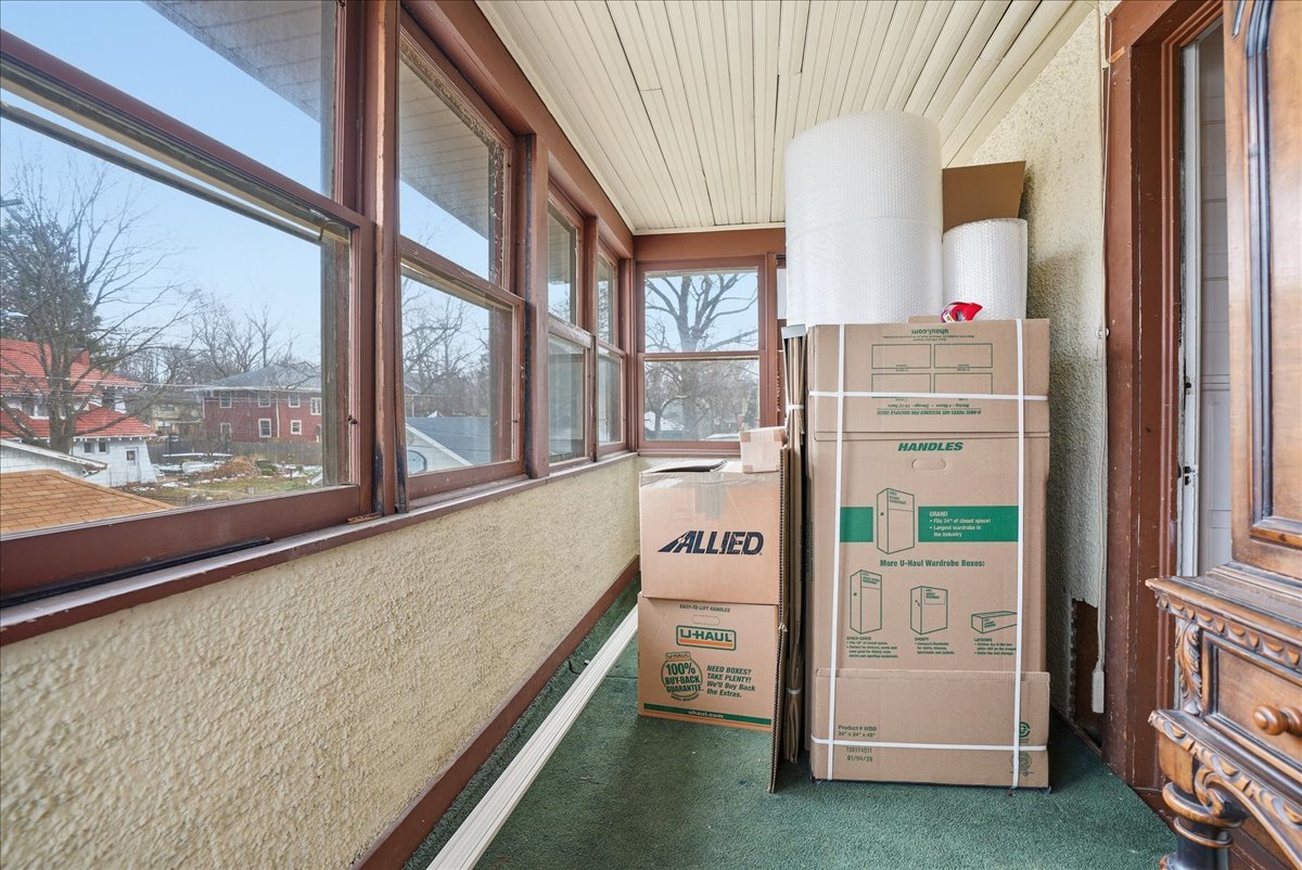 1413 N Clinton Boulevard, Bloomington, IL 61701