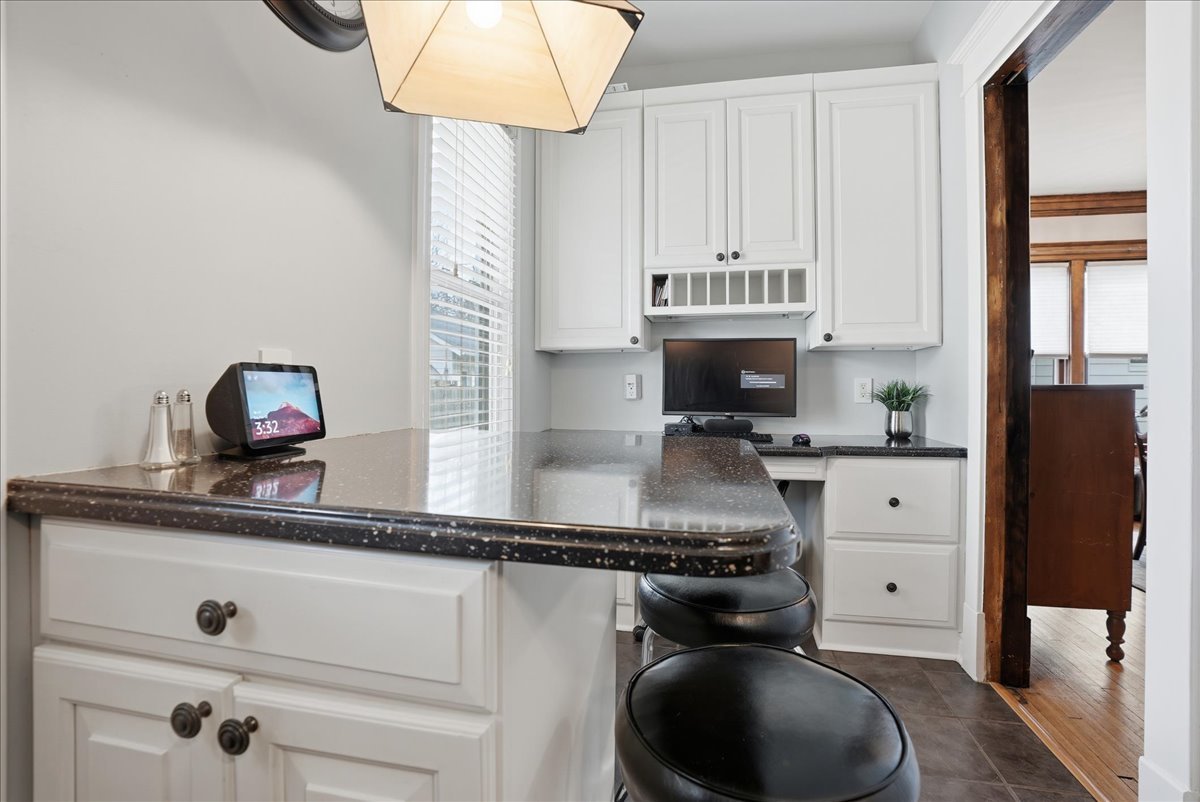 1413 N Clinton Boulevard, Bloomington, IL 61701