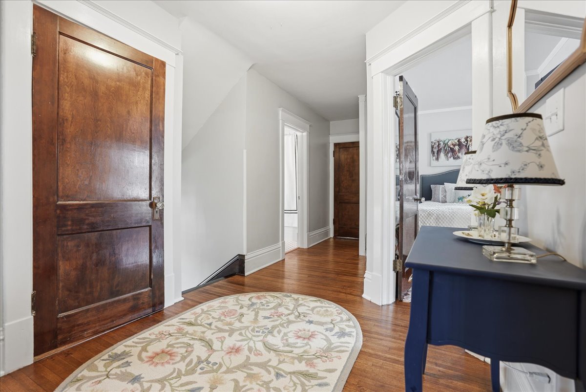 1413 N Clinton Boulevard, Bloomington, IL 61701