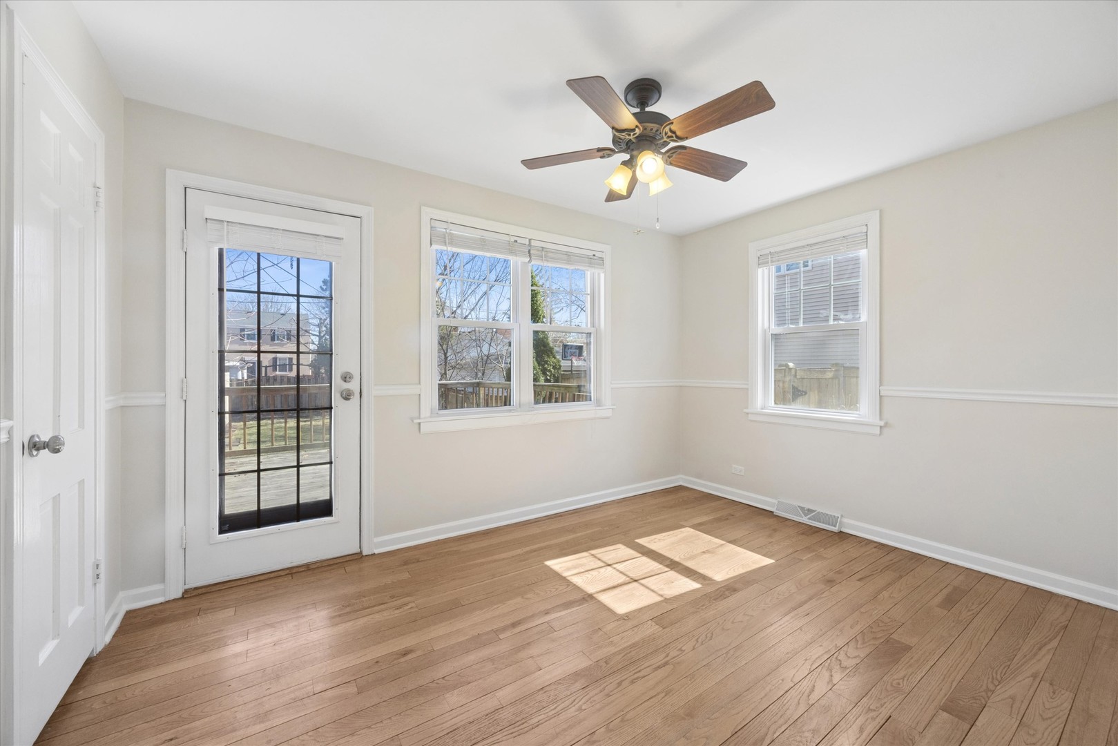 625 9th Avenue, La Grange, IL 60525