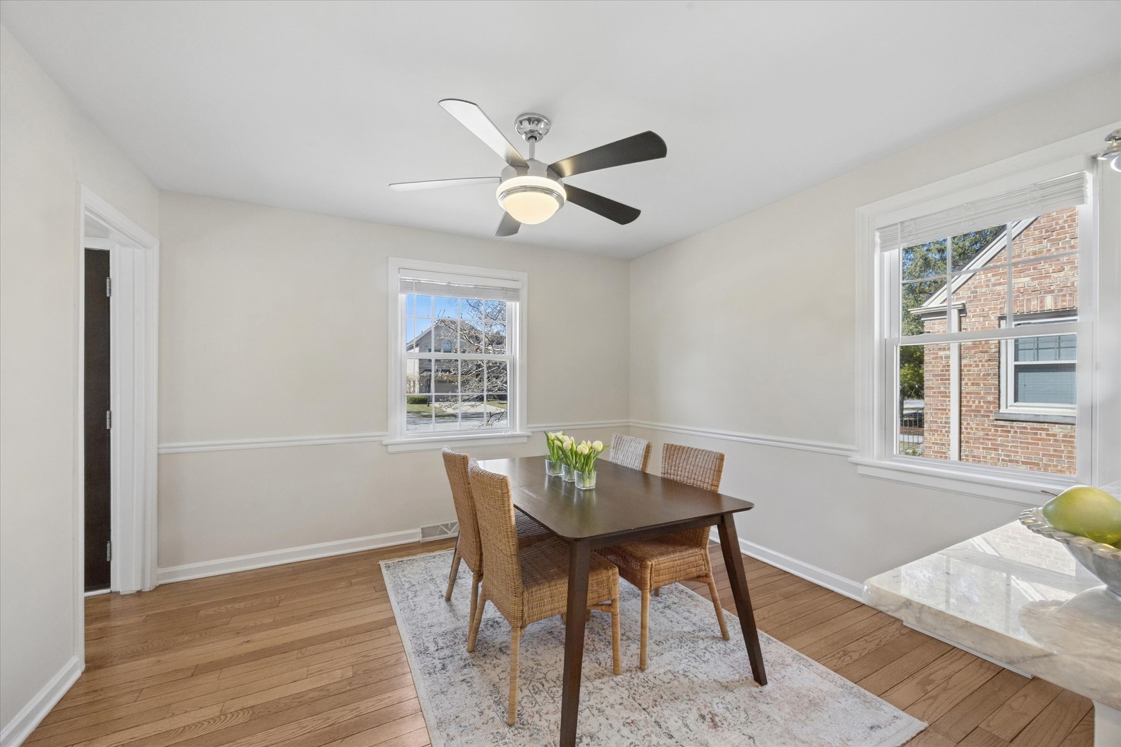 625 9th Avenue, La Grange, IL 60525