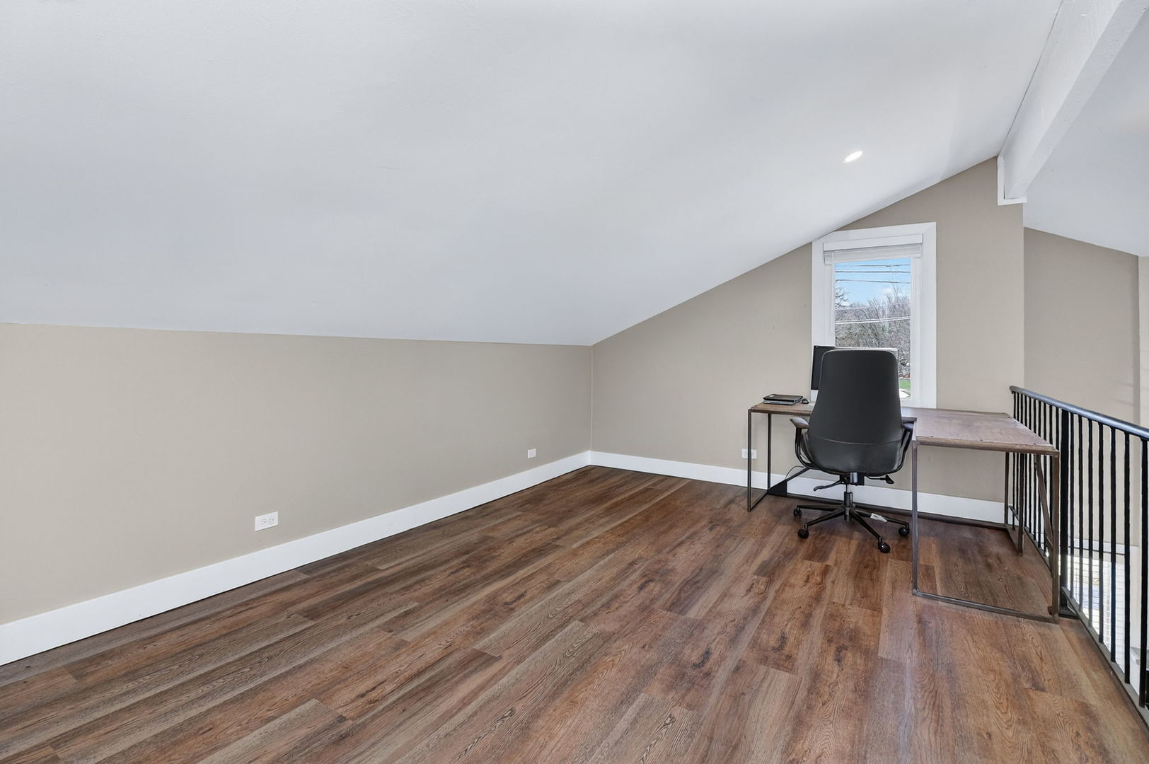 1724 Boulder Drive, Darien, IL 60561