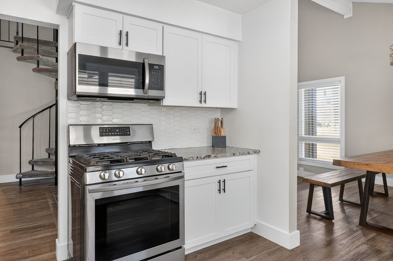 1724 Boulder Drive, Darien, IL 60561