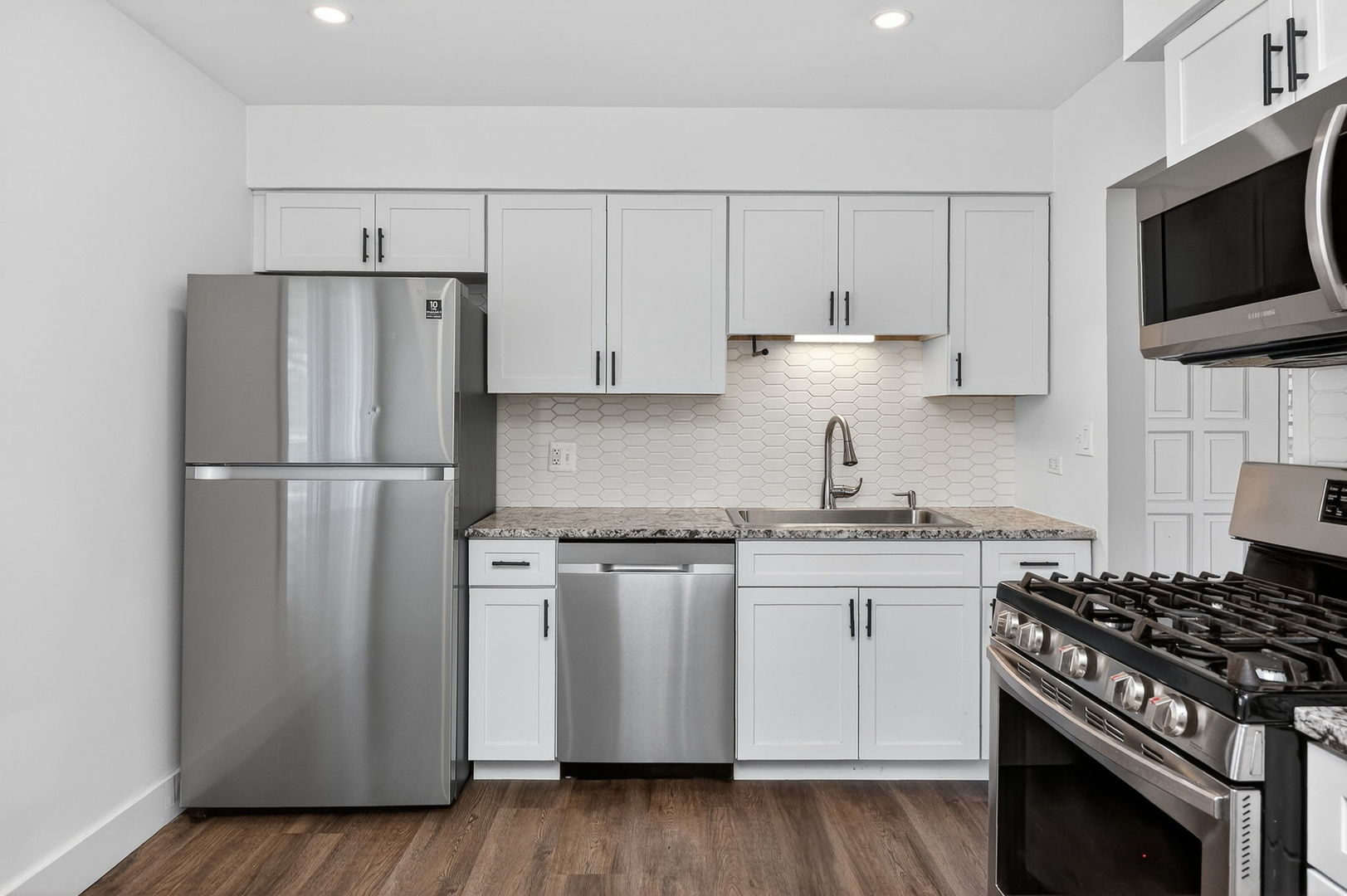 1724 Boulder Drive, Darien, IL 60561