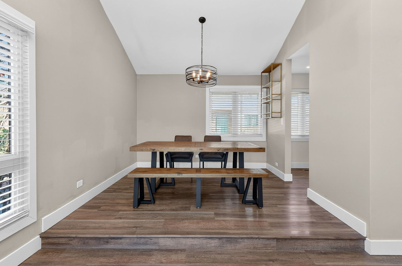 1724 Boulder Drive, Darien, IL 60561