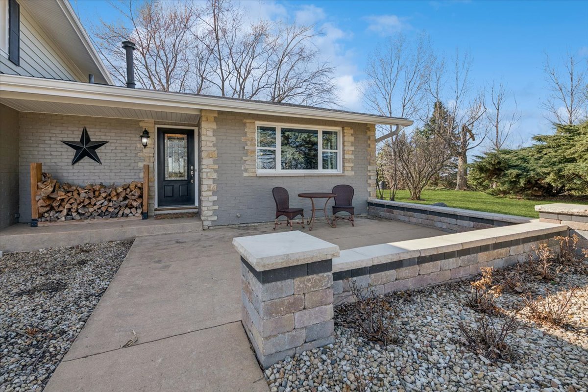 35 EAGLE VIEW Lane, Oswego, IL 60543