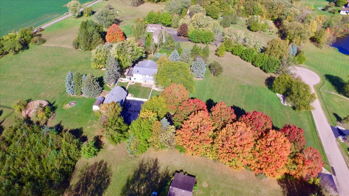 35 EAGLE VIEW Lane, Oswego, IL 60543