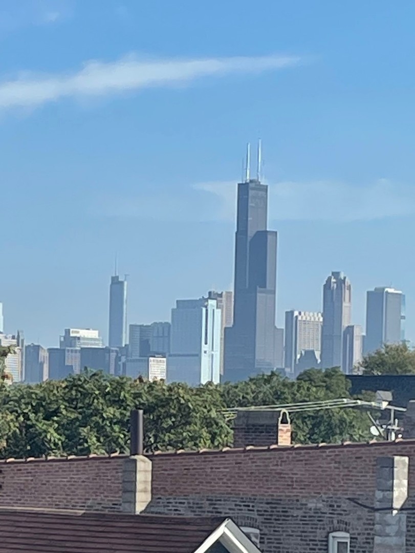 1945 W Cermak Road #3, Chicago, IL 60608