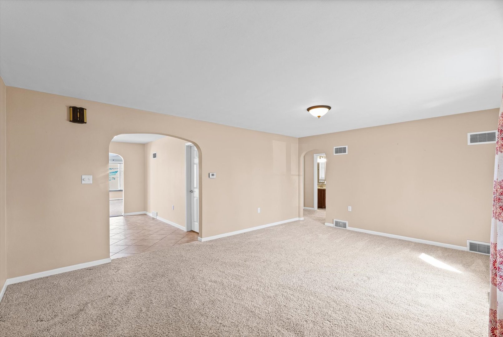 1019 N Sangamon Avenue, Gibson City, IL 60936