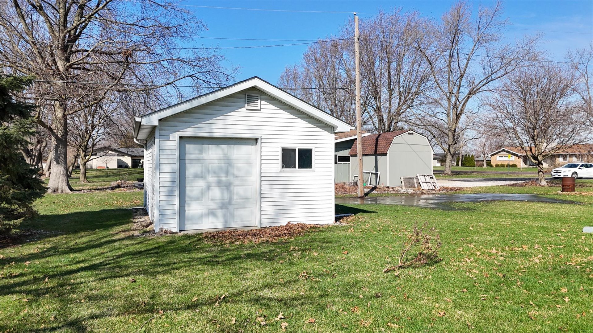 1019 N Sangamon Avenue, Gibson City, IL 60936