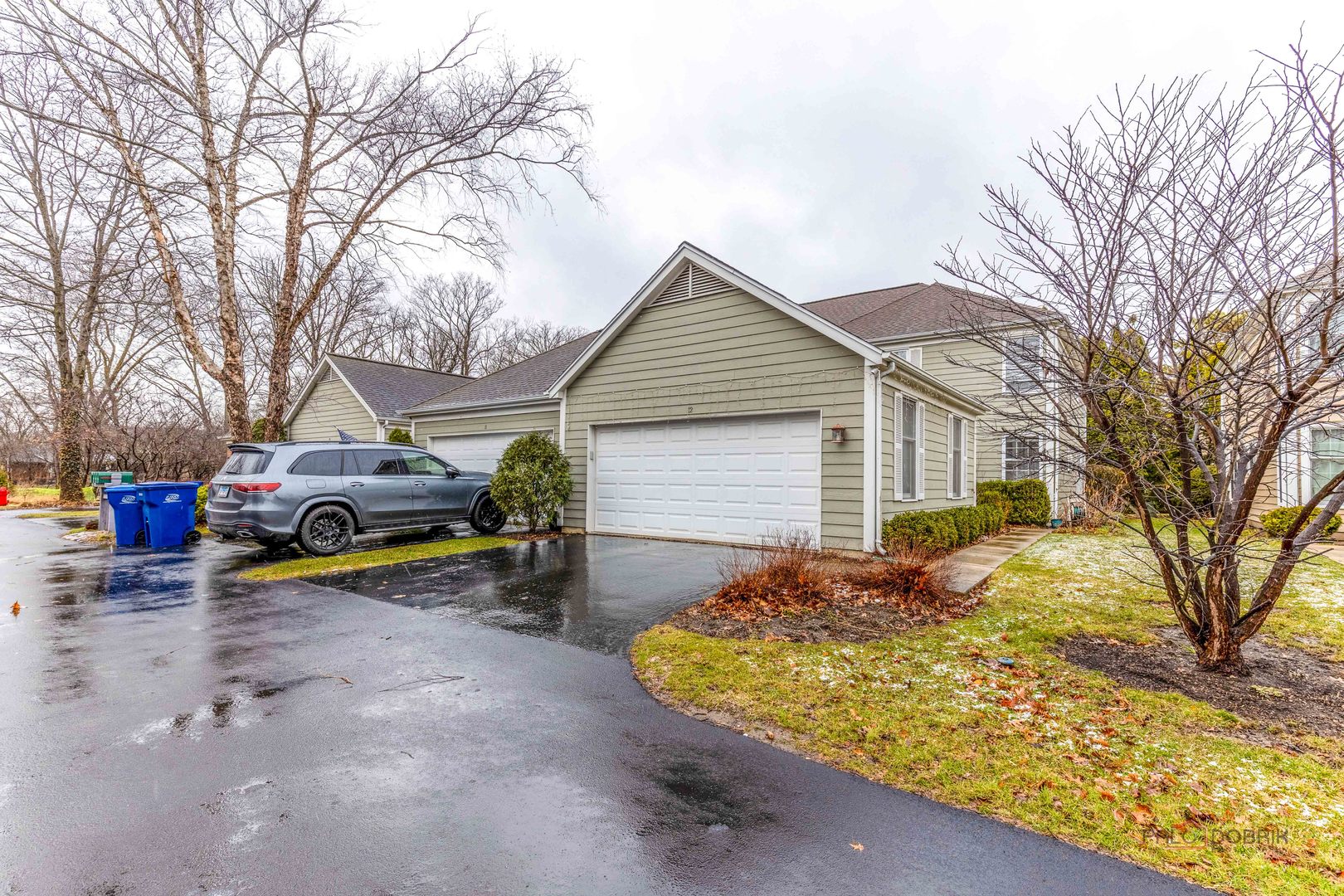 12 Sommerset Lane, Lincolnshire, IL 60069