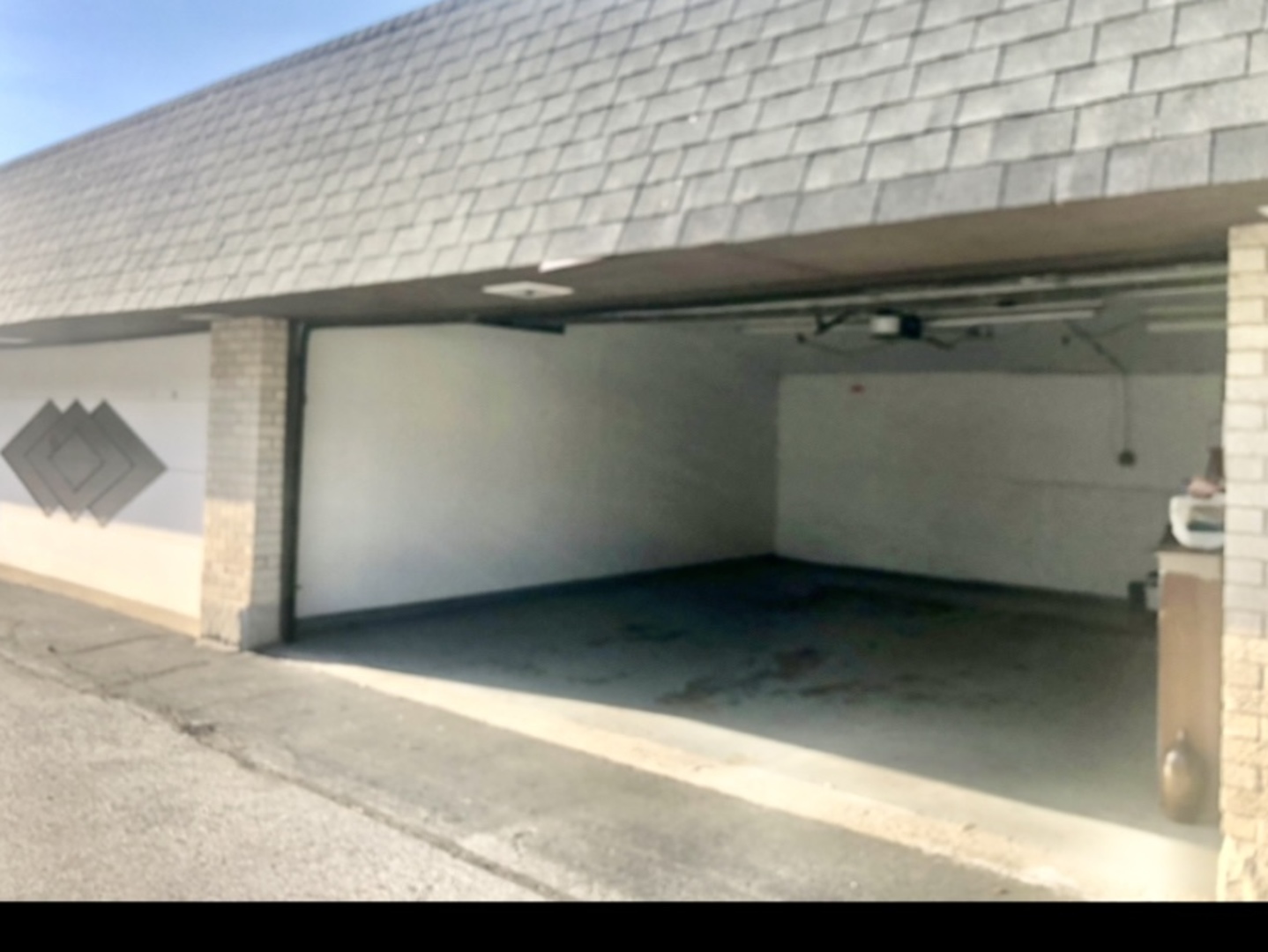 11107 S 84th Avenue #2A, Palos Hills, IL 60465