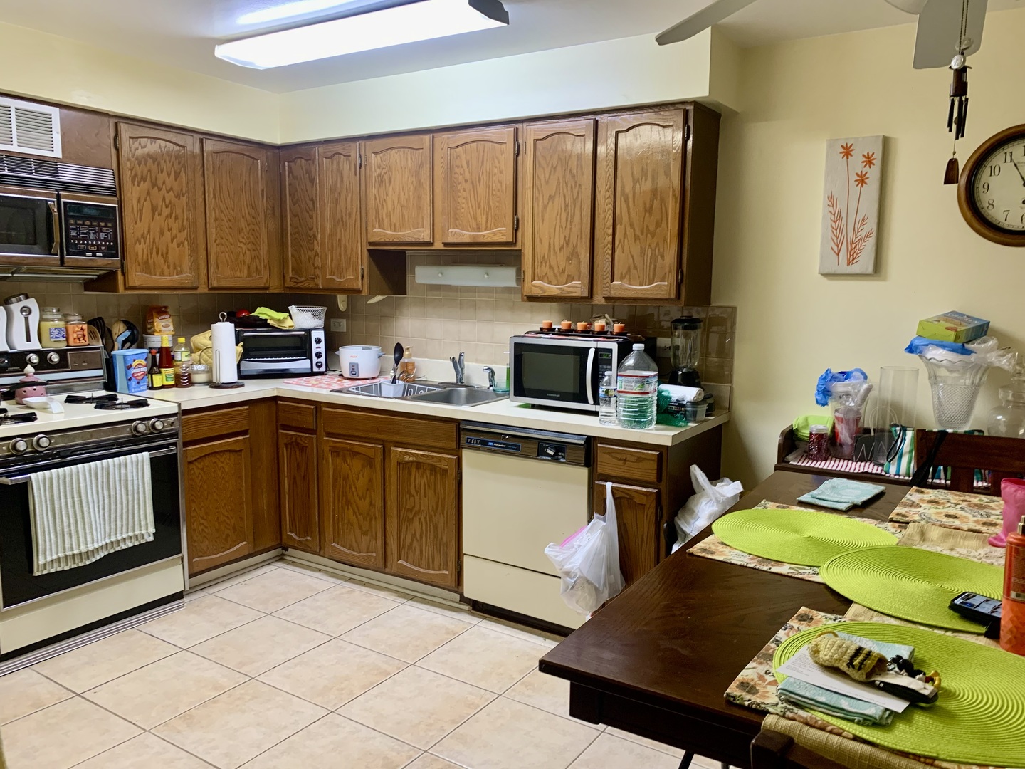 11107 S 84th Avenue #2A, Palos Hills, IL 60465