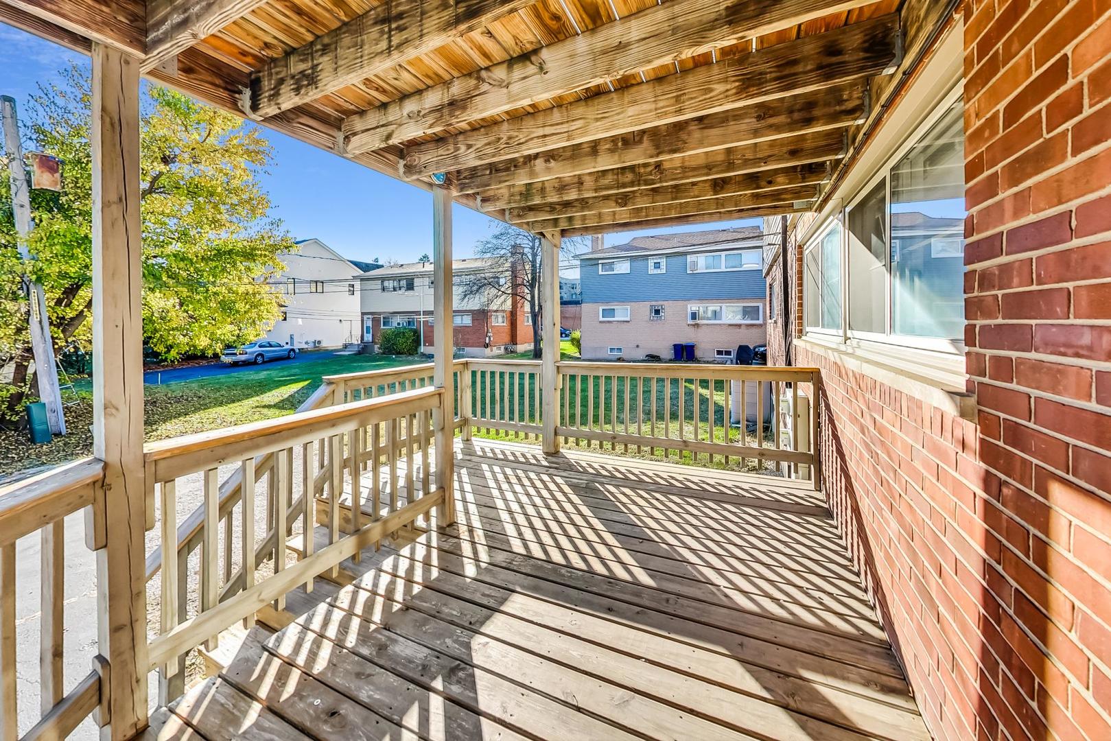 611 Burlington Avenue, Western Springs, IL 60558