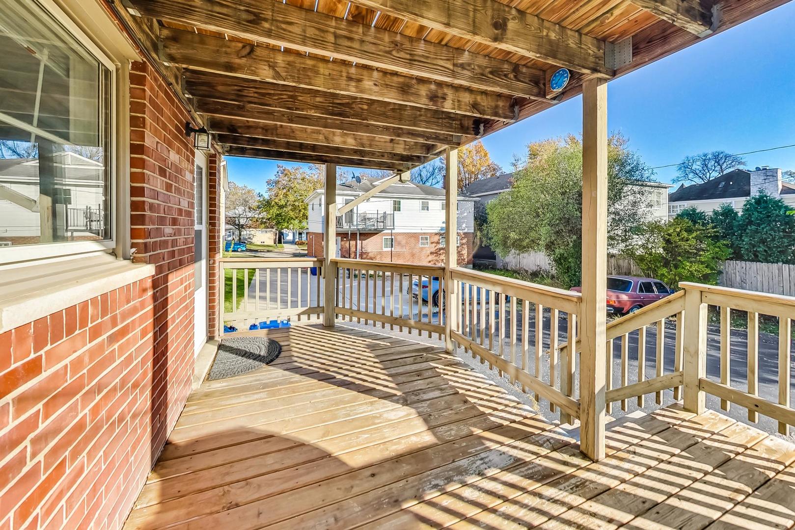 611 Burlington Avenue, Western Springs, IL 60558